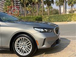 بي ام دبليو الفئة 5